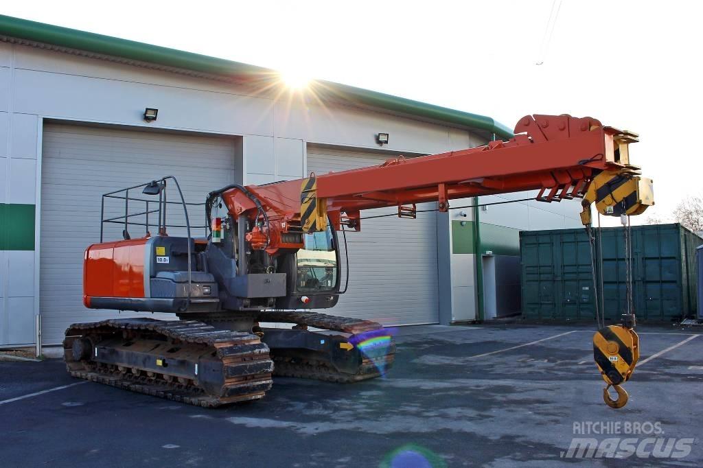 Hitachi ZX 210 LC-3 Gravemaskiner på larvebånd