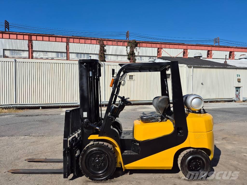 TCM FG 30 T Gaffeltrucks - andre