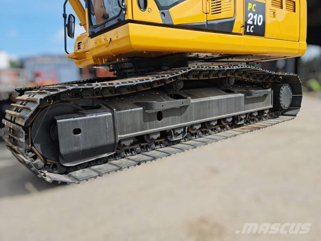 Komatsu PC 210 LC-10 Gravemaskiner på larvebånd