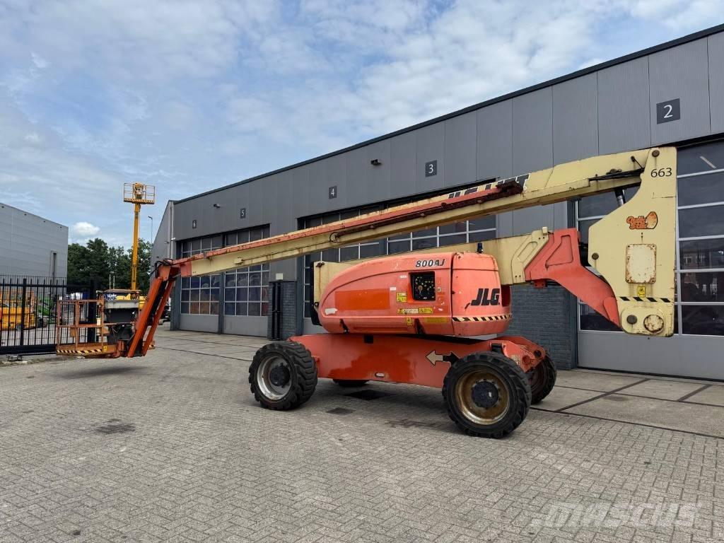 JLG 800 AJ Bomlifte med knækarm