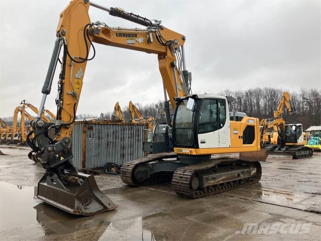 Liebherr R924 Gravemaskiner på larvebånd
