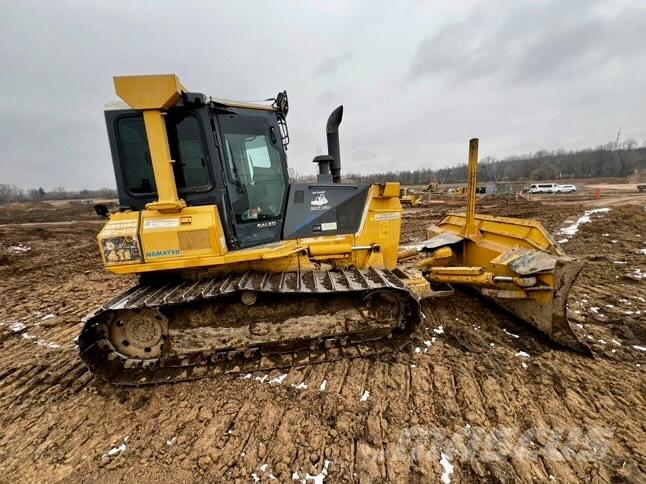 Komatsu D 41 E Bulldozer på larvebånd