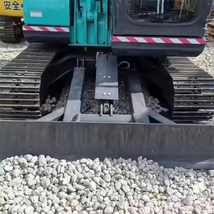 Kobelco SK200 Gravemaskiner på larvebånd