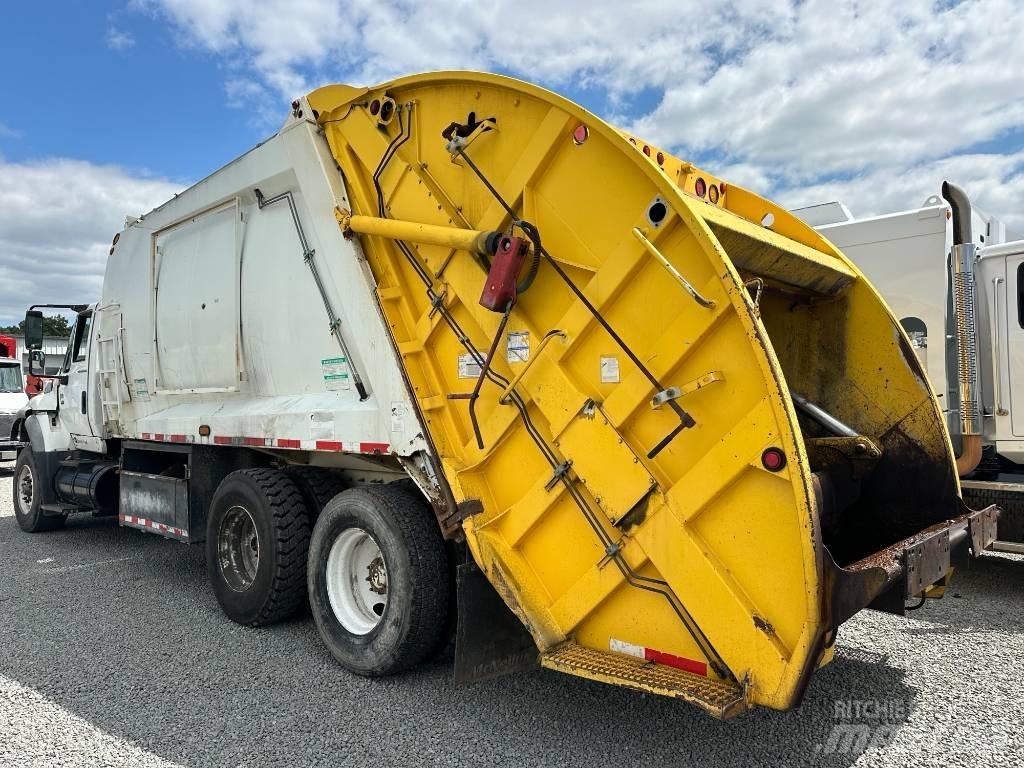 International 7600 Renovationslastbiler