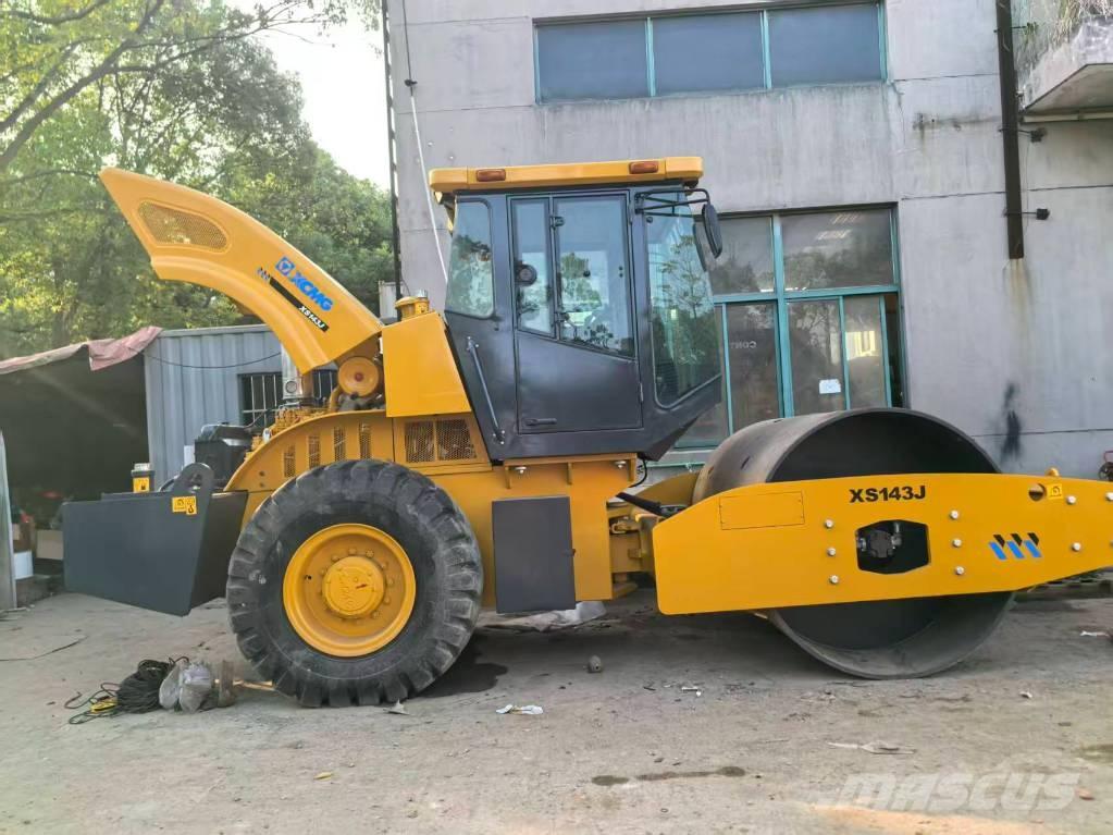 XCMG XS 143 Enkelt tromle