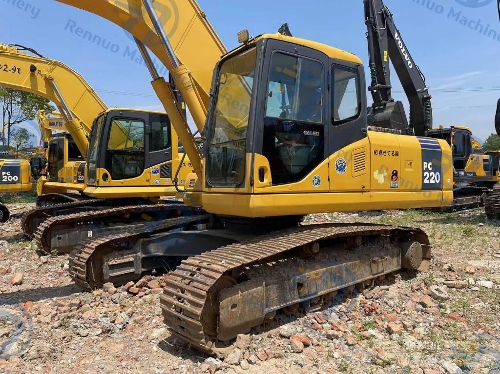 Komatsu PC220-7 Gravemaskiner på larvebånd