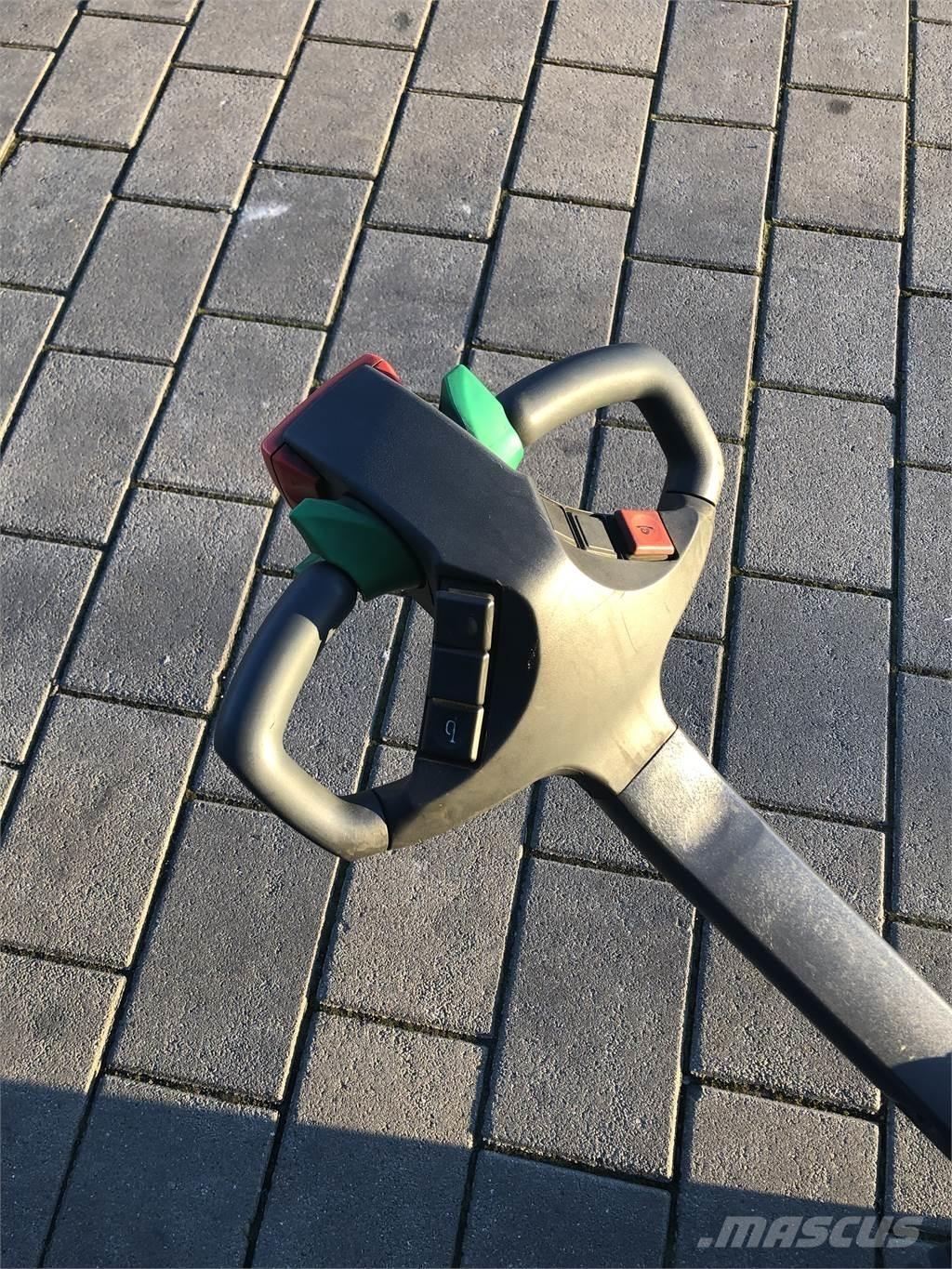 Jungheinrich WP16 Selvkørende stablere