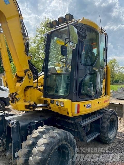 Komatsu PW98MR-11 Gravemaskiner på hjul