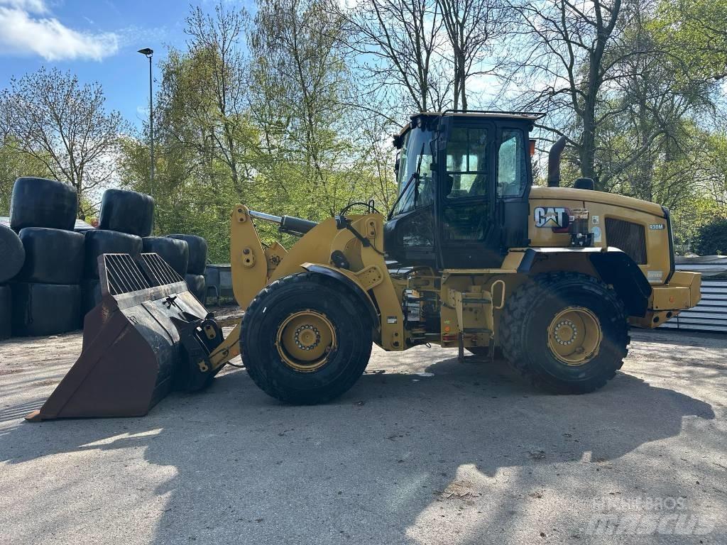 CAT 930M Læssemaskiner på hjul