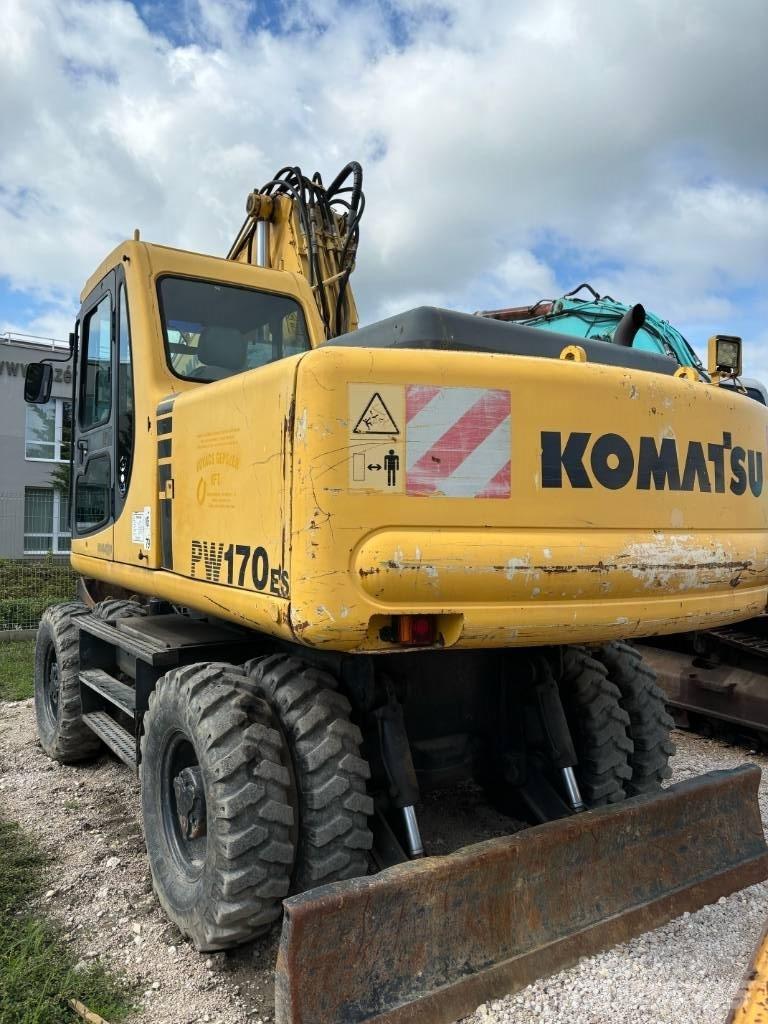 Komatsu PW 170 ES-6K Gravemaskiner på hjul