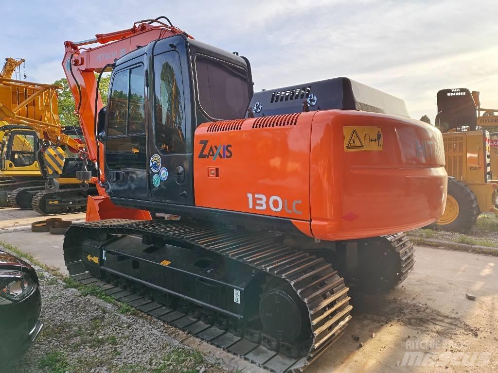 Hitachi ZX 130 LC Gravemaskiner på larvebånd