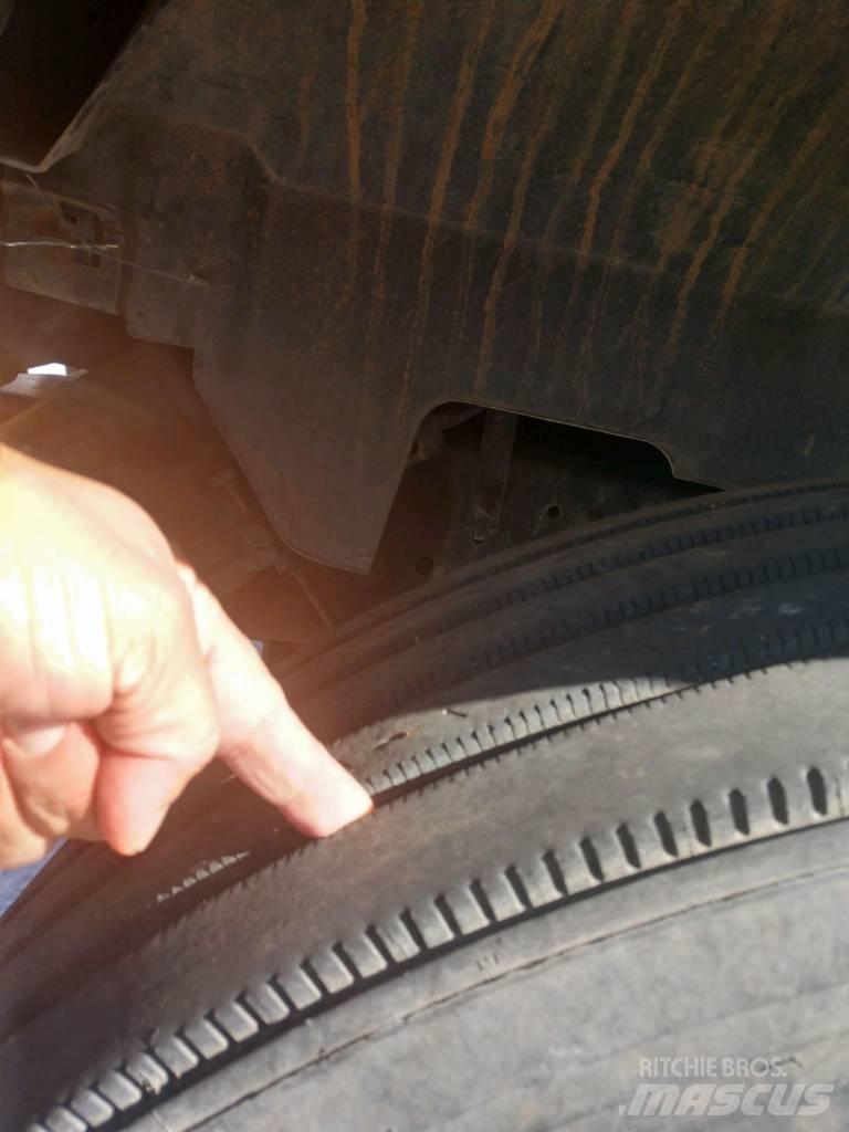 GMC Topkick C 7000 Flis-lastbiler