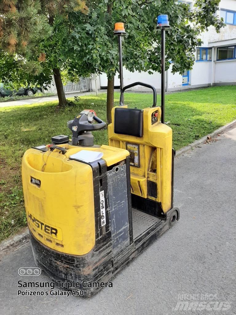 Hyster LO5.0T Bugsertruck