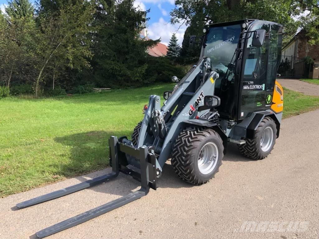 GiANT G 2200 E Læssere