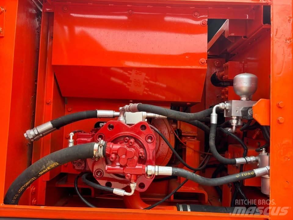 Doosan DX 225 LCA Gravemaskiner på larvebånd