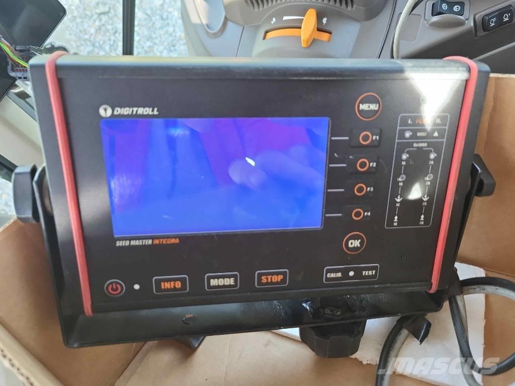  Pneusej Optimus 600 Såmaskine