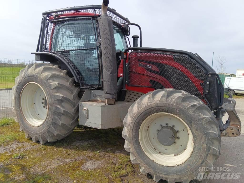 Valtra T 234 Direct Skovbrugstraktorer
