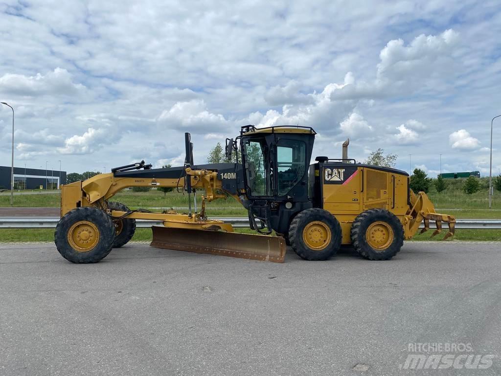 CAT 140M Vejhøvle / Gradere