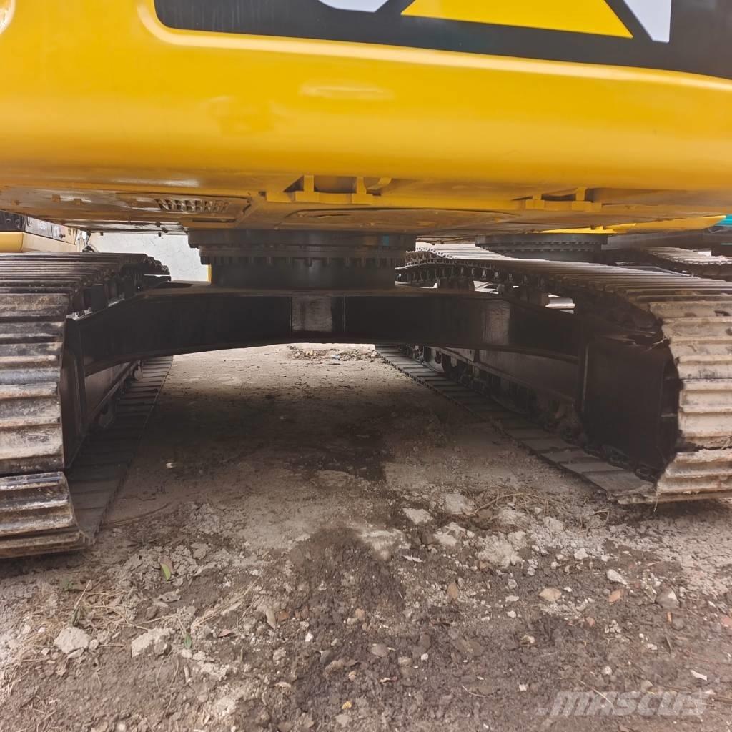 CAT 320 D 2 Gravemaskiner på larvebånd