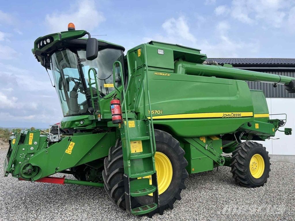 John Deere T 670 i Mejetærskere