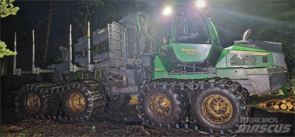 John Deere 1010G Udkørselsmaskiner