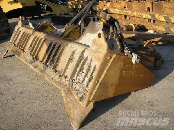 CAT D8N Bulldozer på larvebånd