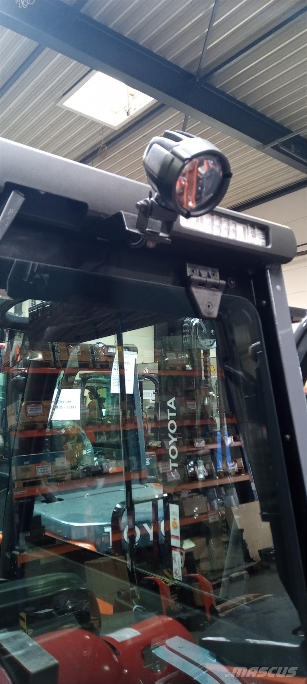 Toyota 02-8FGF25 LPG gaffeltrucks