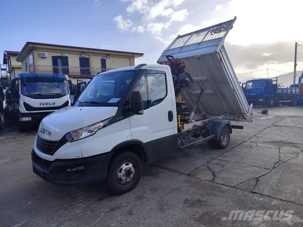Iveco Daily 35-120 Lastbil med kran