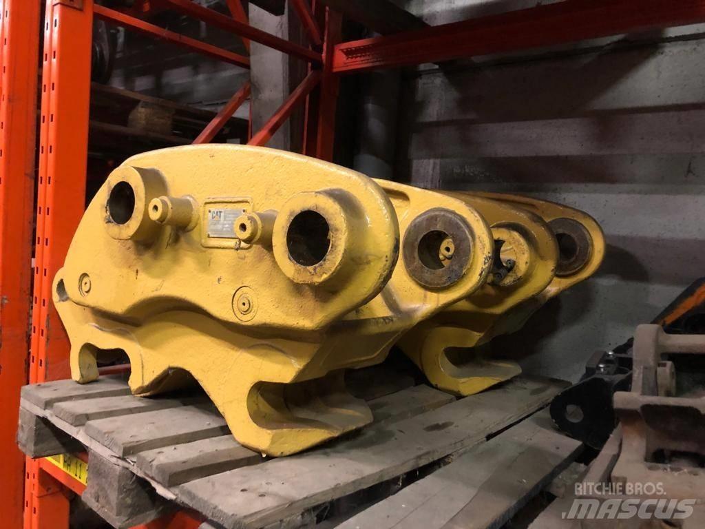 CAT 318 quick Hitch Andet tilbehør