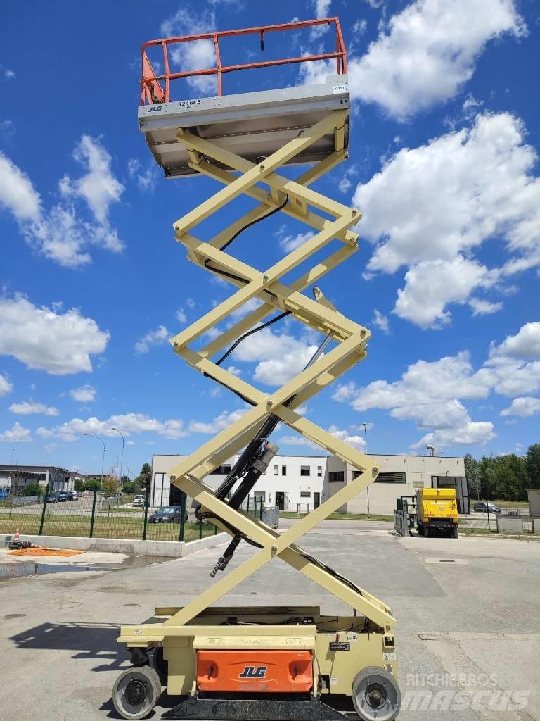 JLG 3246 ES Saxlifte