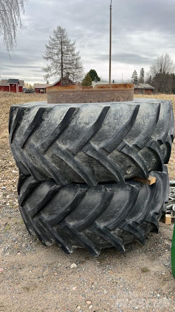 John Deere 4850 Traktorer
