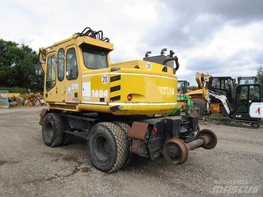 Atlas 1604 ZW Gravemaskiner på hjul