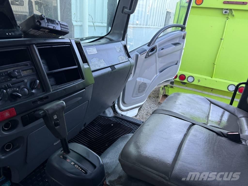 Isuzu NRR Renovationslastbiler