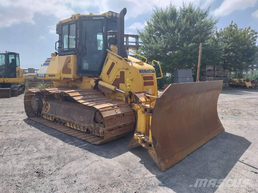 Komatsu D61PX-23 Bulldozer på larvebånd