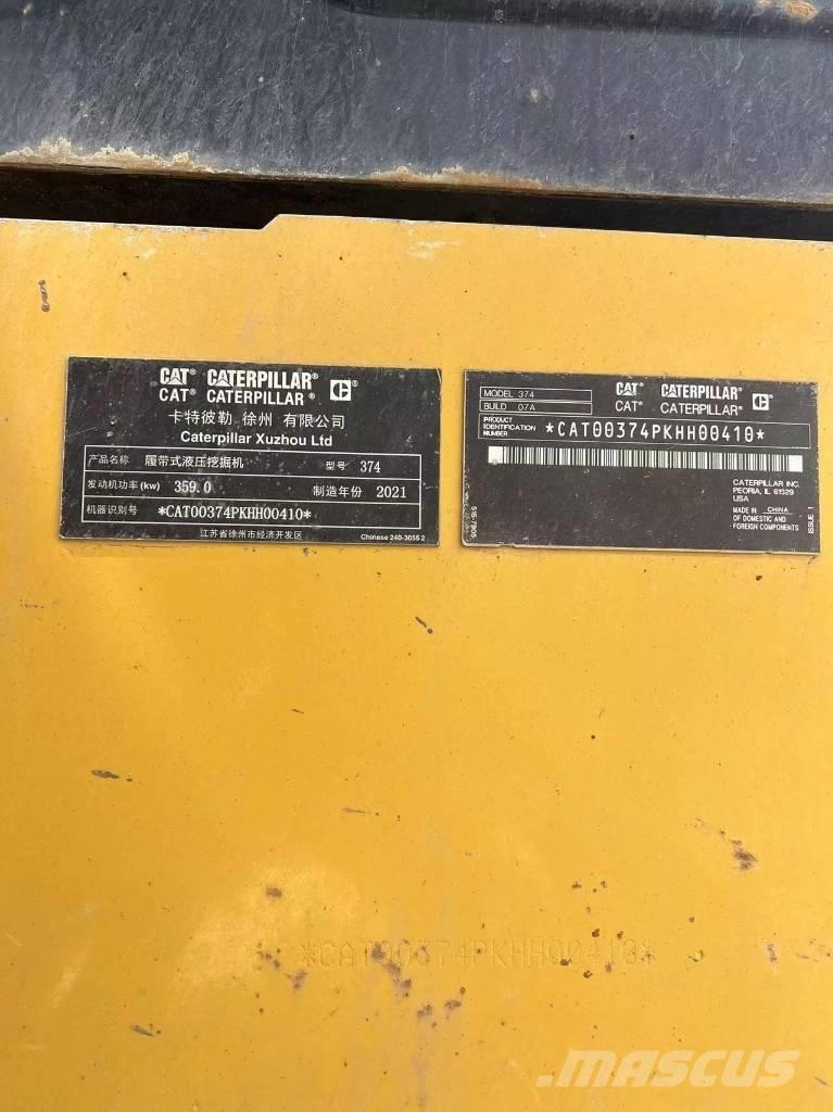 CAT 374 Gravemaskiner på larvebånd