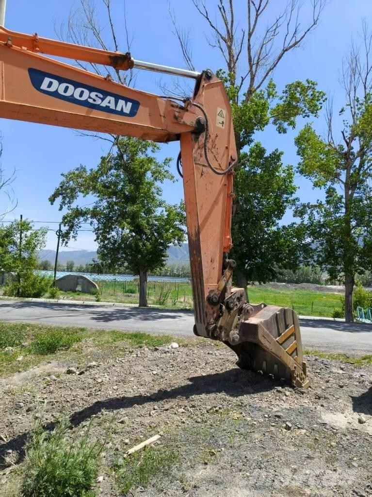 Doosan DH210W-7 Gravemaskiner på hjul