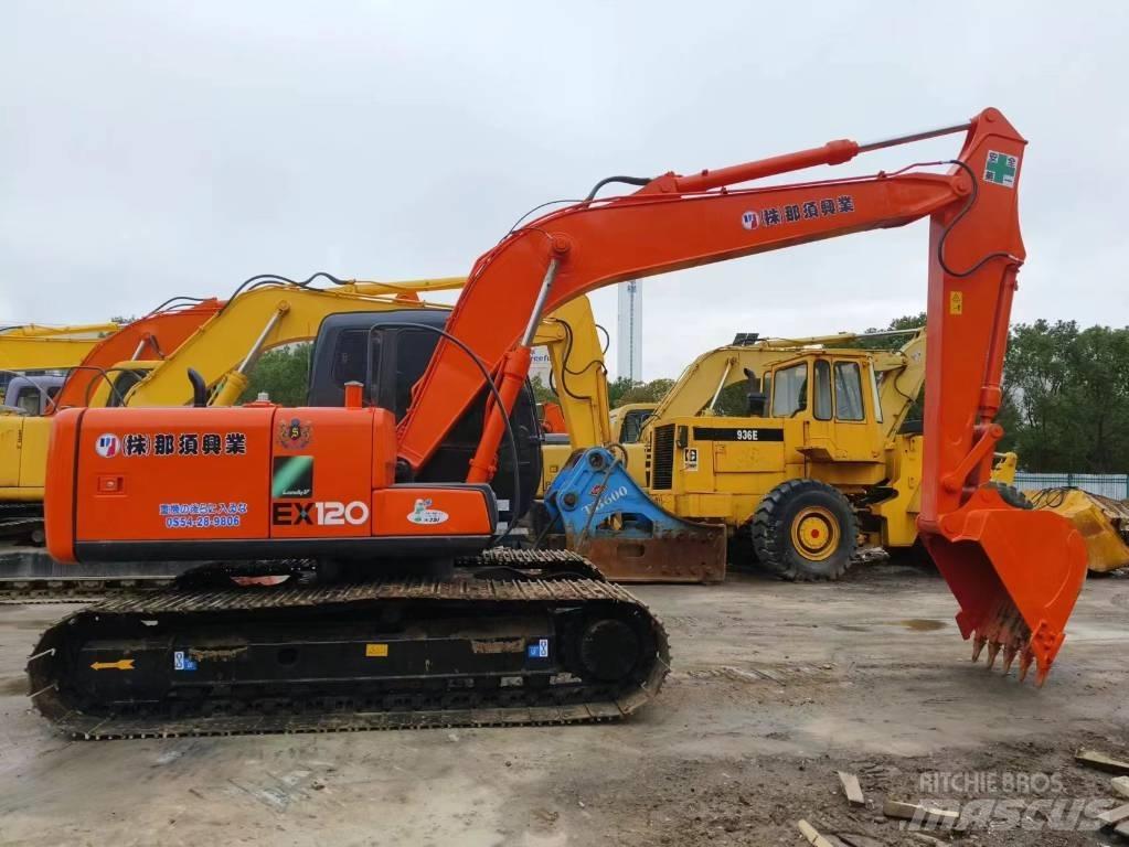 Hitachi EX 120-5 Gravemaskiner på larvebånd