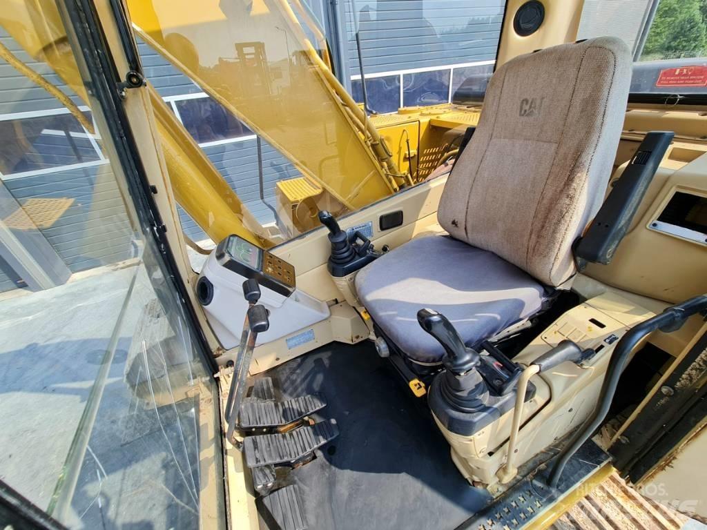 CAT 317 B L Gravemaskiner på larvebånd