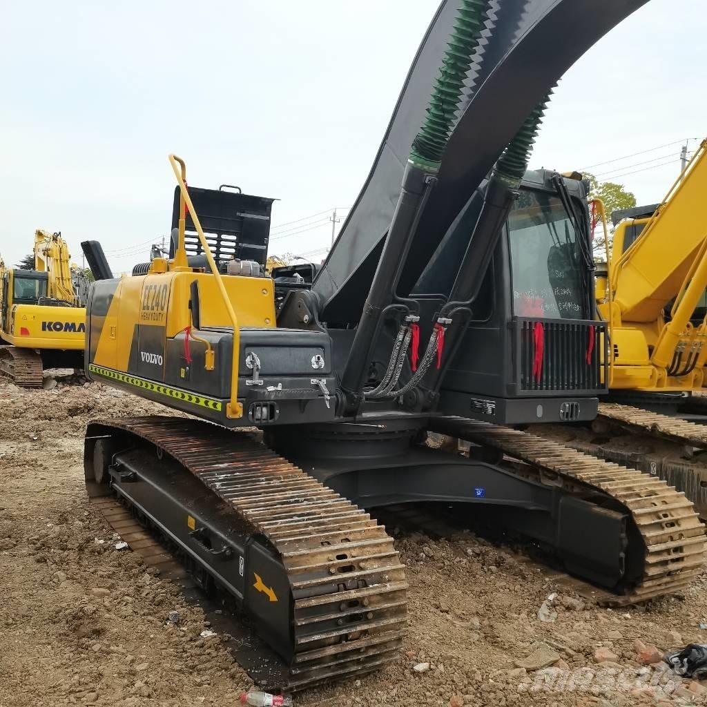 Volvo EC 240 Gravemaskiner på larvebånd