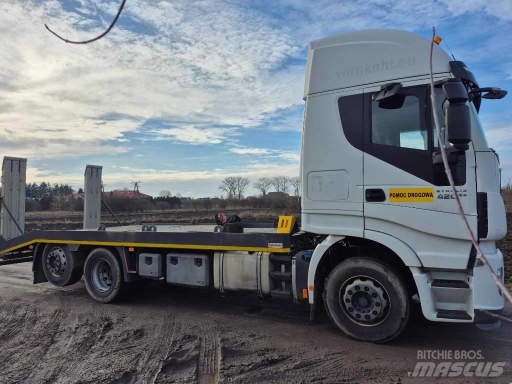 Iveco Stralis 420 Flatbed lastbiler med spil