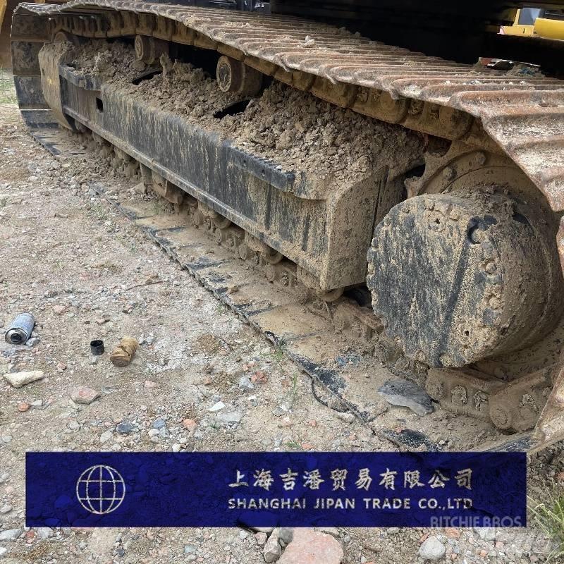 CAT 315 D Midi-gravemaskiner 7t - 12t