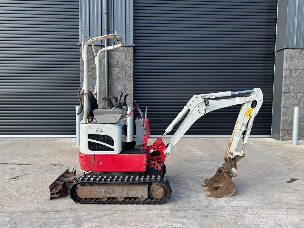 Takeuchi TB 210 R Minigravemaskiner
