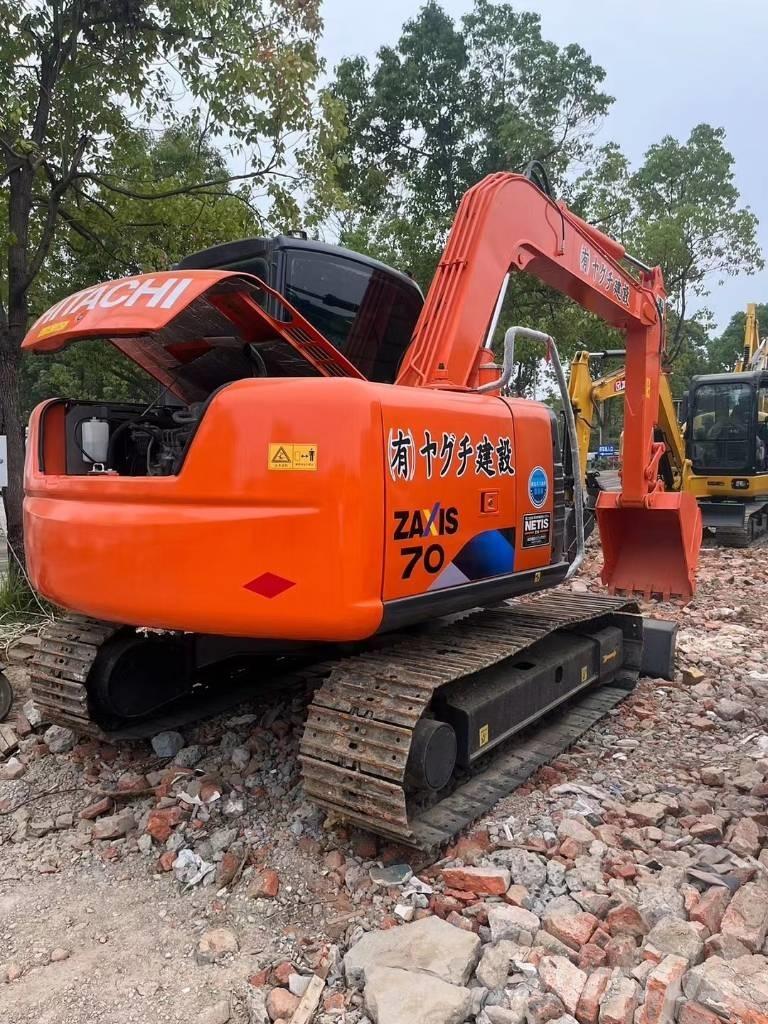 Hitachi ZX70 Midi-gravemaskiner 7t - 12t