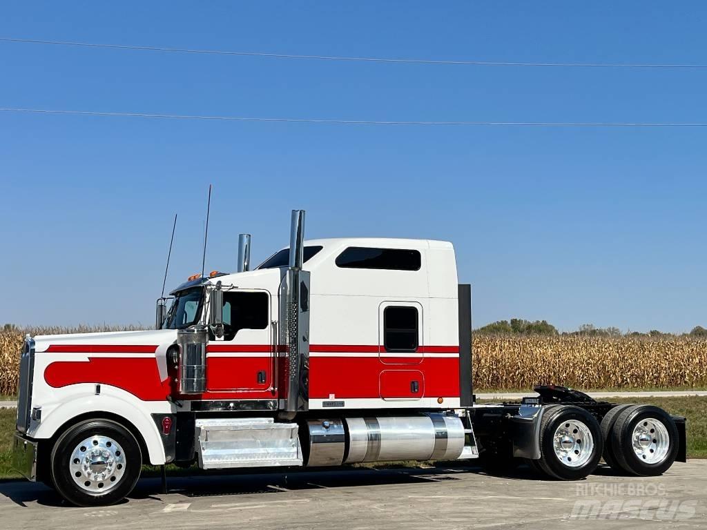 Kenworth W 900 Trækkere