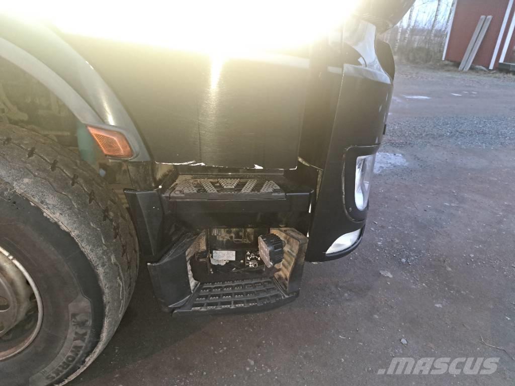 Sisu CM 13 M Skovmaskintransportlastbiler