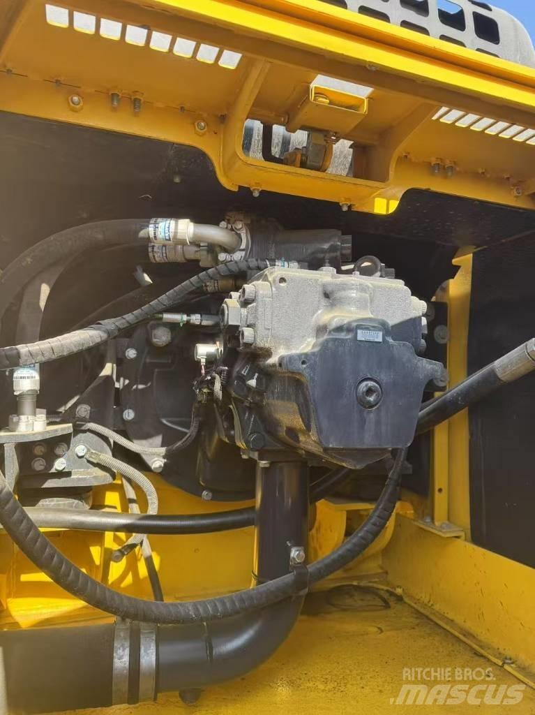 Komatsu PC 350-7 Gravemaskiner på larvebånd