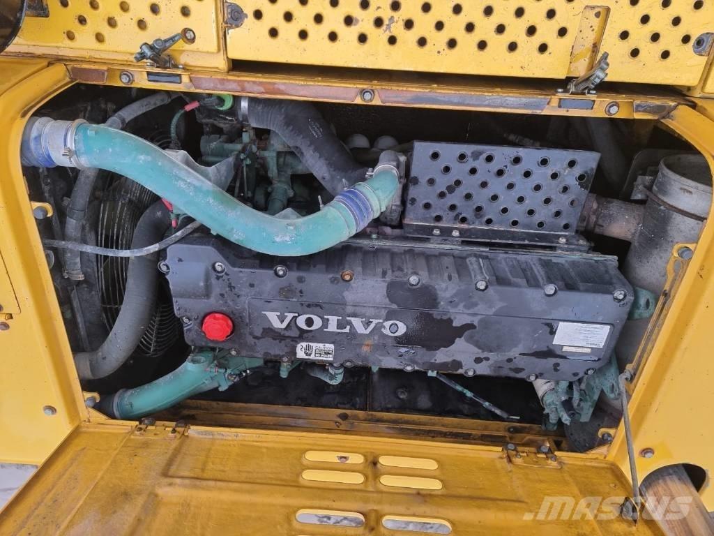 Volvo EC 460 B LC Gravemaskiner på larvebånd
