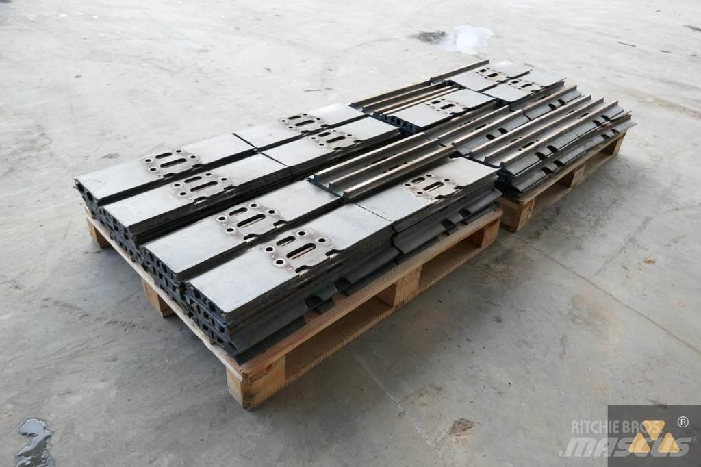 CAT 320 Trackshoes Chassis og suspension