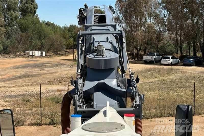 Wirtgen W100 Andre lastbiler
