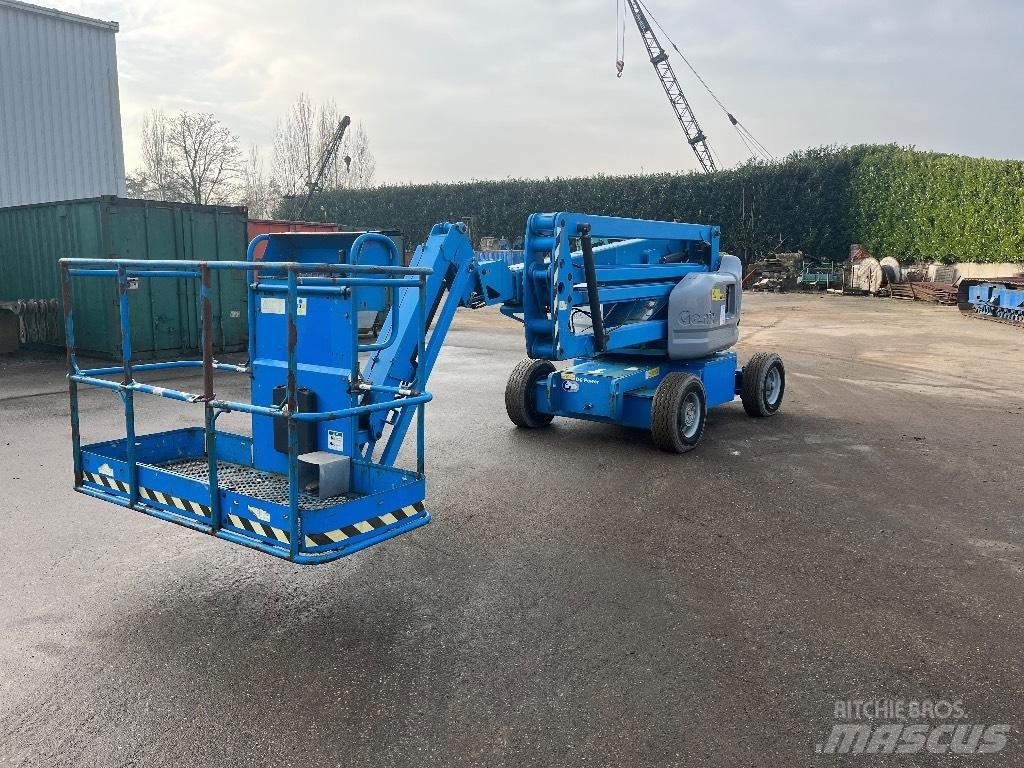 Genie Z 45/25 J Bomlifte med knækarm
